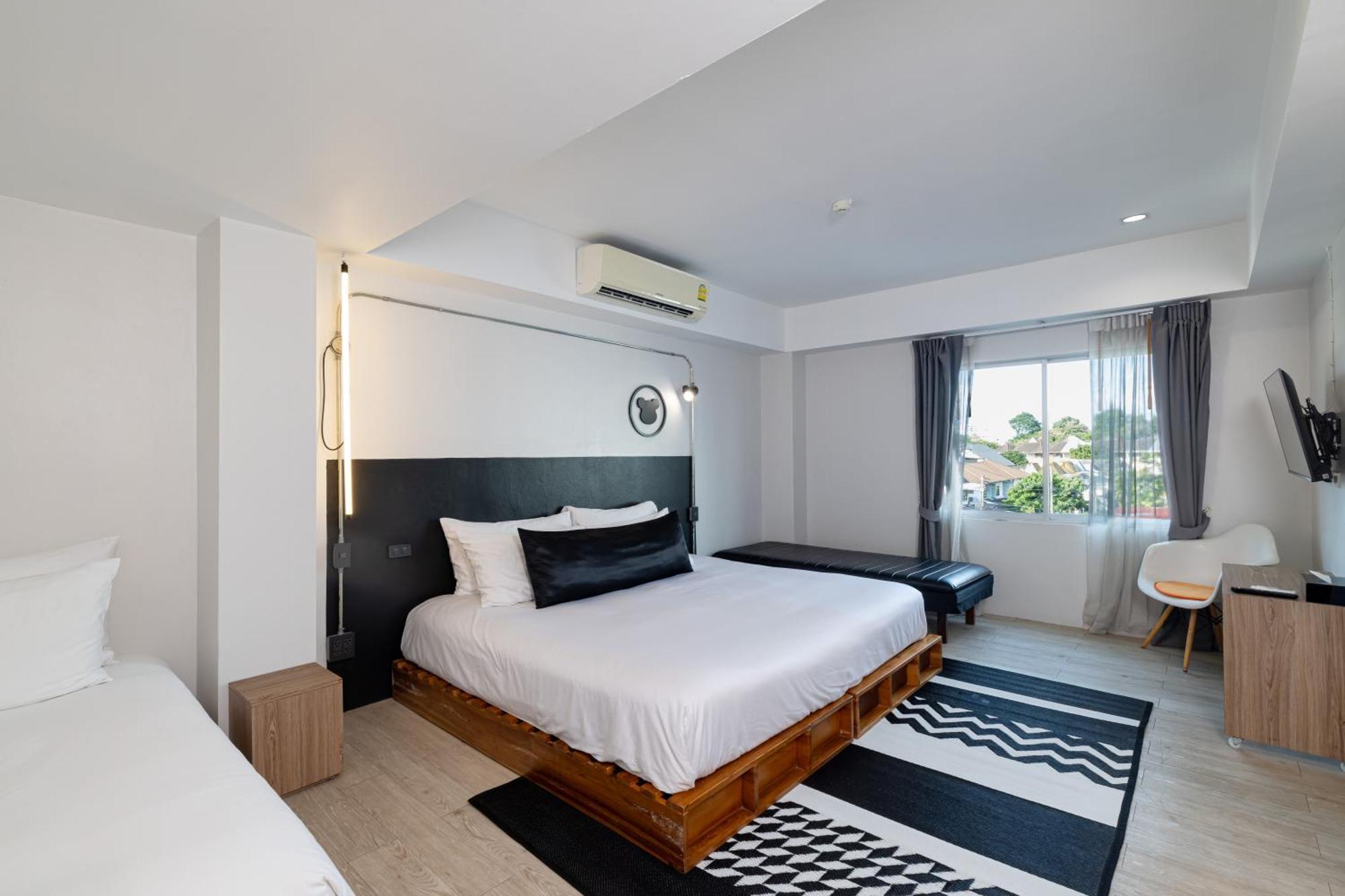 The Core Gallery Hotel Chiang Mai Bagian luar foto