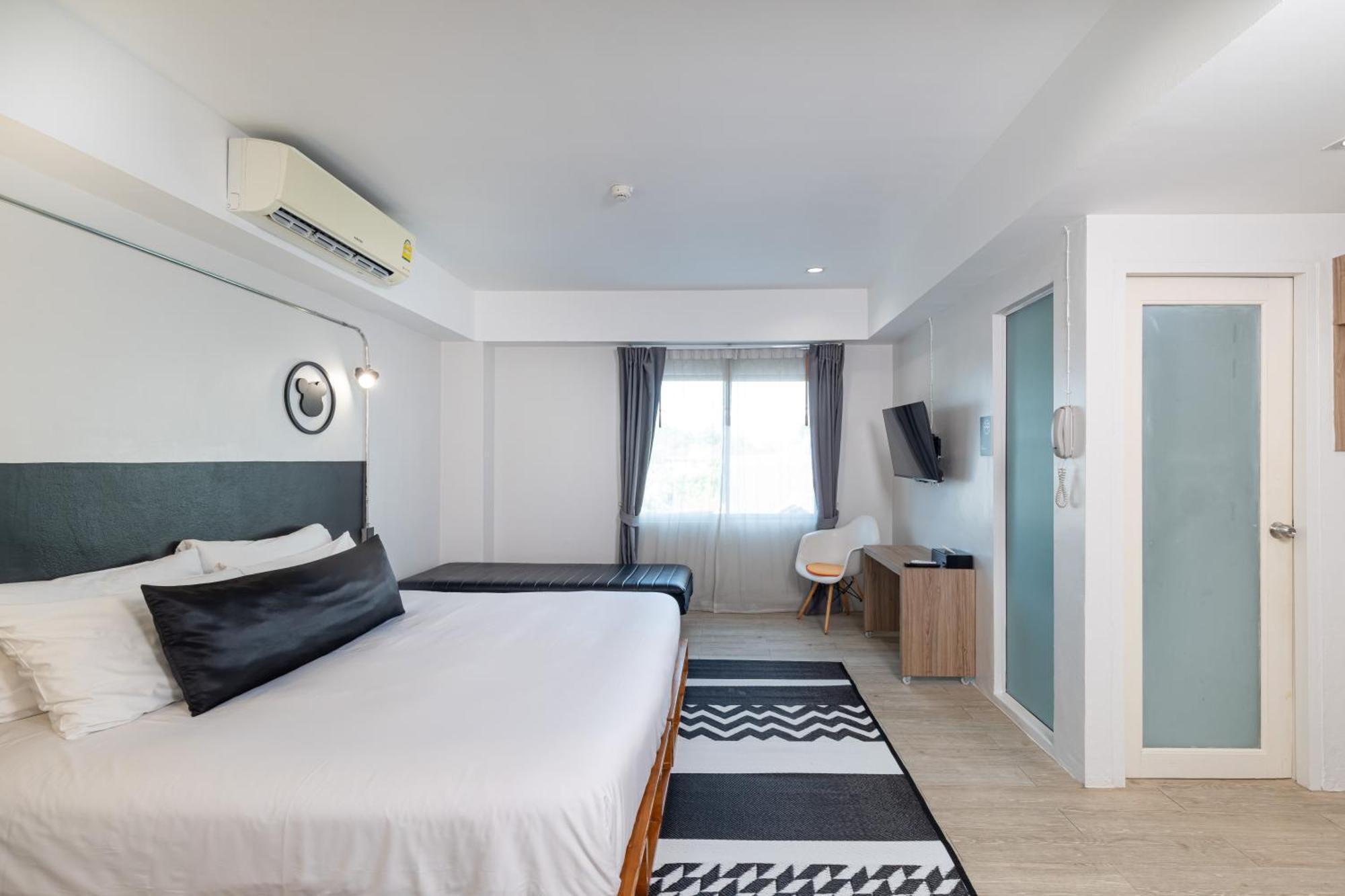 The Core Gallery Hotel Chiang Mai Bagian luar foto