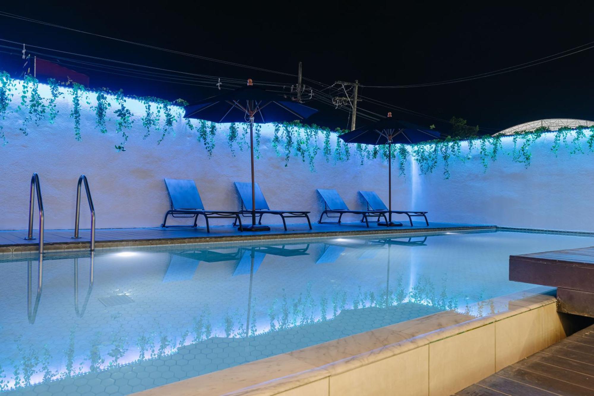 The Core Gallery Hotel Chiang Mai Bagian luar foto